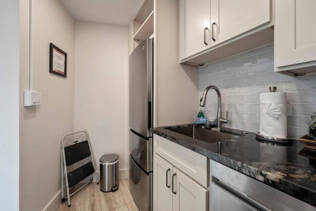Hale Ono Loa 403- Top Floor, Ocean View, & Complete Modern Remodel Apartment Kahana Ngoại thất bức ảnh