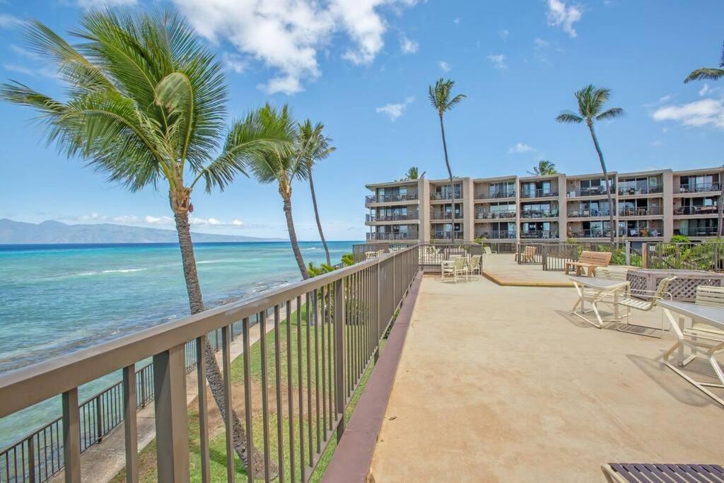 Hale Ono Loa 403- Top Floor, Ocean View, & Complete Modern Remodel Apartment Kahana Ngoại thất bức ảnh
