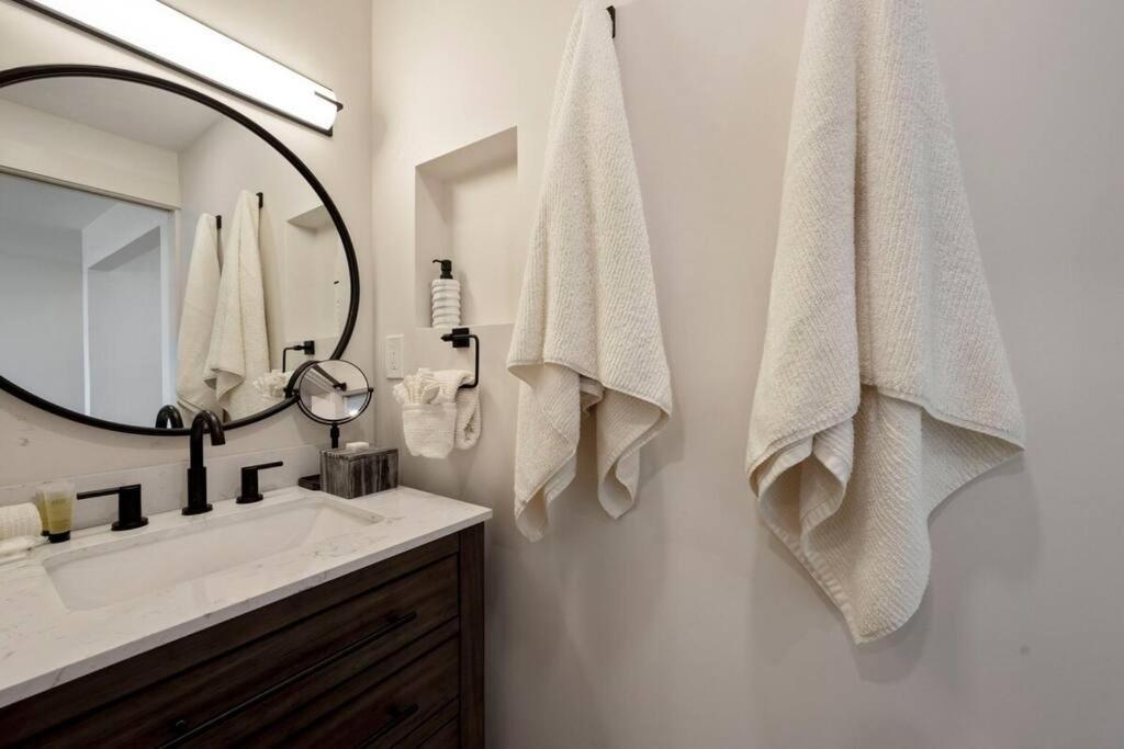Hale Ono Loa 403- Top Floor, Ocean View, & Complete Modern Remodel Apartment Kahana Ngoại thất bức ảnh